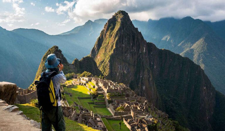 Regresando a Machu Picchu y los Desafíos de la Preservación Cultural