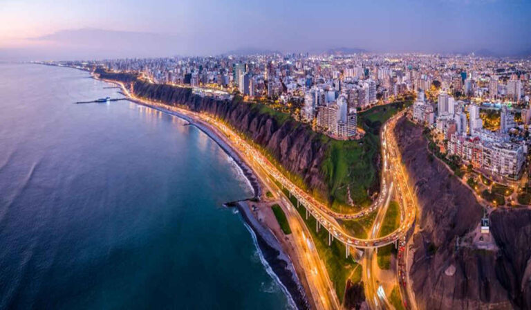 Tours que puedes hacer en Lima: Aventuras que no te puedes perder