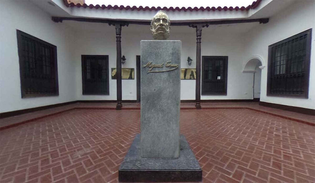 Miguel Grau Museum in Piura 002